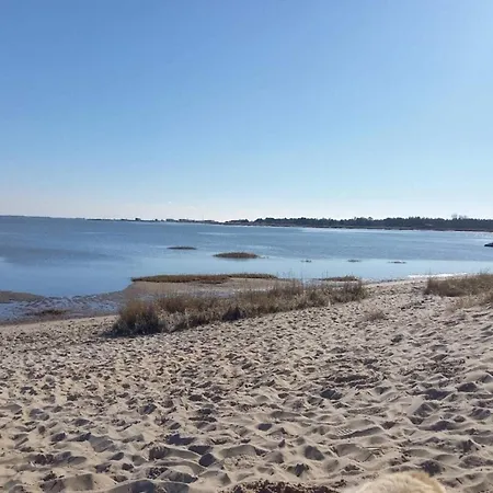 6 Person In Romo-by Traum *